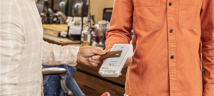 Clover Flex Payment in a Boutique in Retail